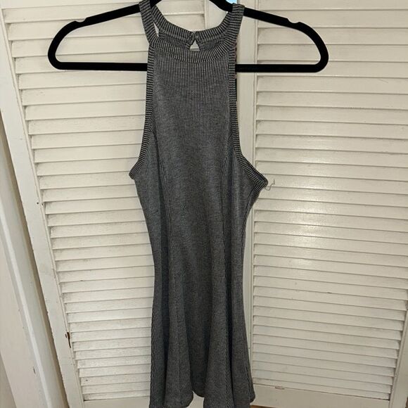Fun 🤩 Fit & Flair Key 🔑 hole back Dress 👗 beach 🏖️ boardwalk Festival cool! - Picture 4 of 17